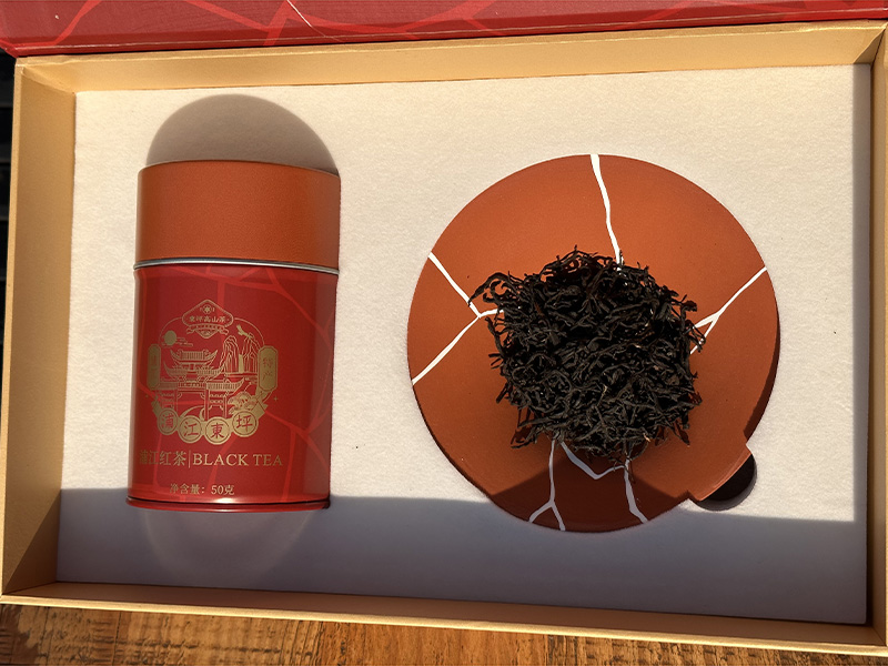 盖州万年上山茶与器